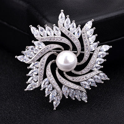 Broche de Cristal Circón Lujo Coreano con Diseño Girasol - Image 6