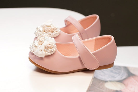 Zapatos Planos de Princesa con Brillantes y Flores de Perla para Niñas - Image 14
