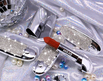 Labial Rojo Intenso HOJO Brilliant Star - Efecto Espejo Profesional