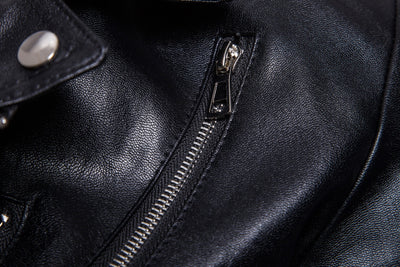 Chaqueta de Cuero con Múltiples Cierres - Image 4