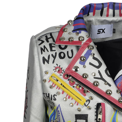 Chaqueta de Cuero para Motocicleta con Remaches Graffiti para Mujer - Image 12