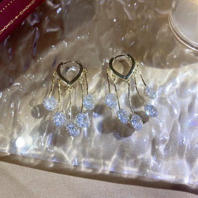 Aretes de Lujo Minimalista con Borlas en Tono Durazno - Image 12