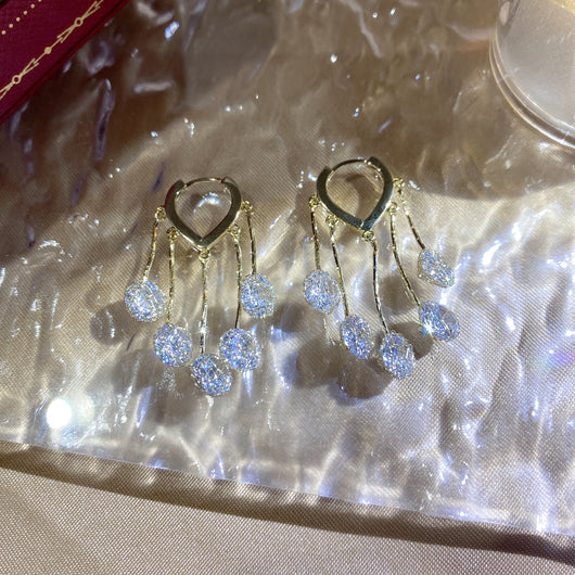 Aretes de Lujo Minimalista con Borlas en Tono Durazno - Image 12