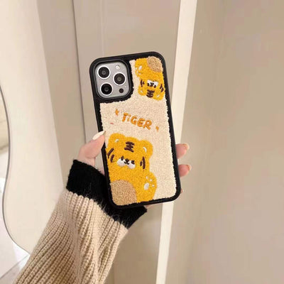 Funda Personalizada para Teléfono con Tigre Bordado a Pantalla Completa - Image 11