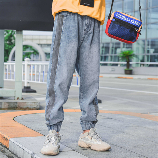 Jeans con Paneles Contrastantes - Image 5
