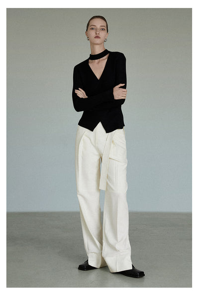 Suéter Negro Escotado en V con Cuello Halter para Mujer - Image 16
