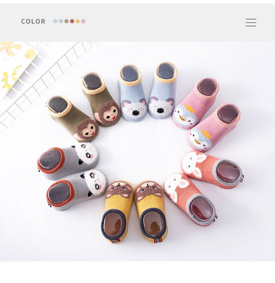 Calcetines Antideslizantes para Bebé con Diseño Cartoon y Suela Reforzada - Image 12