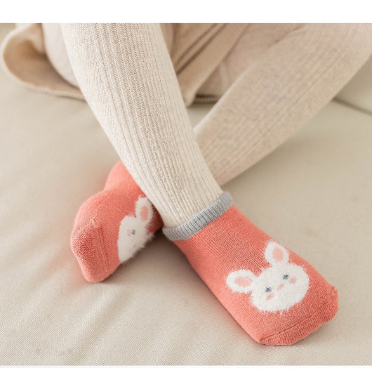 Calcetines Antideslizantes para Bebé con Diseño Cartoon y Suela Reforzada - Image 15