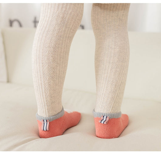 Calcetines Antideslizantes para Bebé con Diseño Cartoon y Suela Reforzada - Image 16