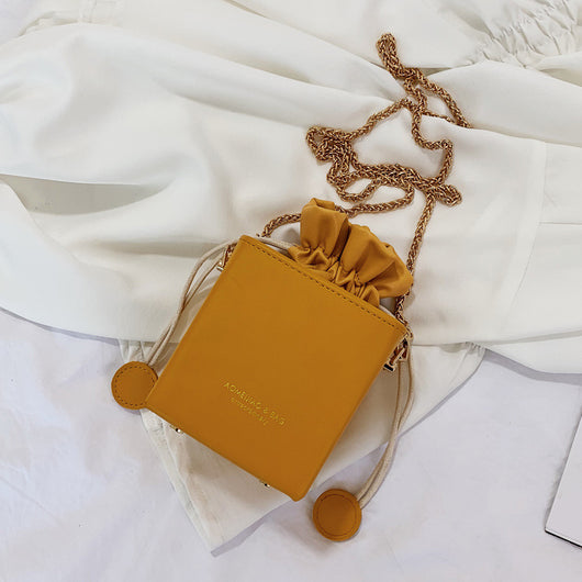 Bolso Bandolera One-Shoulder con Cadena Versátil - Image 9
