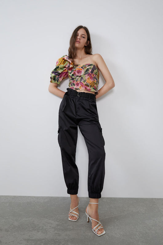 Blusa Asimétrica con Hombro Inclinado Slim Fit - Image 11