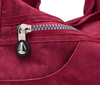 Bolso Crossbody de Diseñador Impermeable para Mujer - Capacidad Grande - Image 18