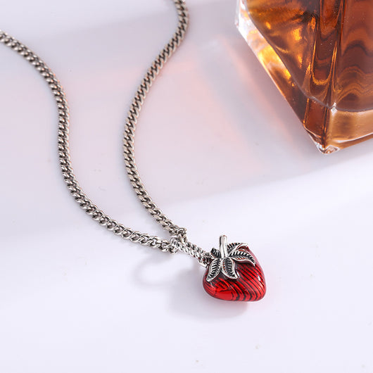 Collar Retro Francés con Dije de Fresa en Plata 925 y Esmalte - Image 10
