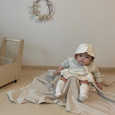 Conjunto de Tres Piezas Infantil con Chaleco Bordado, Shorts y Gorro - Image 21