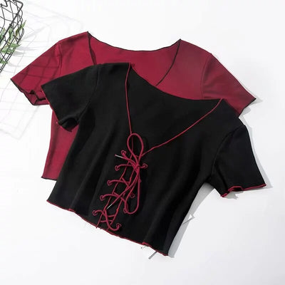 Blusa Corta con Nudo Frontal y Escote en V - Image 7