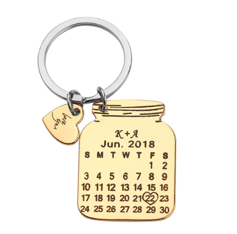 Llavero Corazón Personalizado con Fecha y Nombre Grabado en Acero Inoxidable