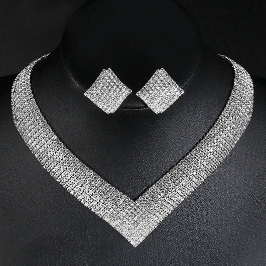 Conjunto de Aretes, Collar y Pulsera con Cristales Brillantes - Image 4