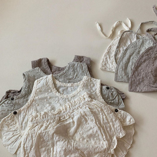 Conjunto de Tres Piezas Infantil con Chaleco Bordado, Shorts y Gorro - Image 11