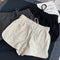 Pantalones cortos deportivos de pierna ancha para yoga y casa