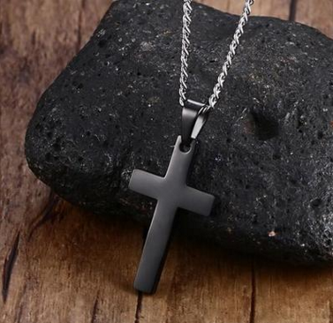 Collares y Dijes de Cruz: Símbolos de Fe y Devoción - Image 4