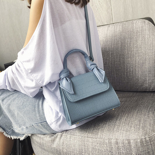 Bolso Bandolera con Textura Piedra - Image 3