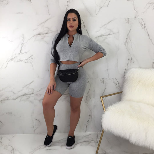 Conjunto Deportivo Mujer 2 Piezas: Sudadera Crop Top + Pantalón de Buzo - Image 9