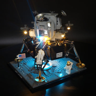 Módulo Lunar Apollo 11 con Iluminación LED 10266