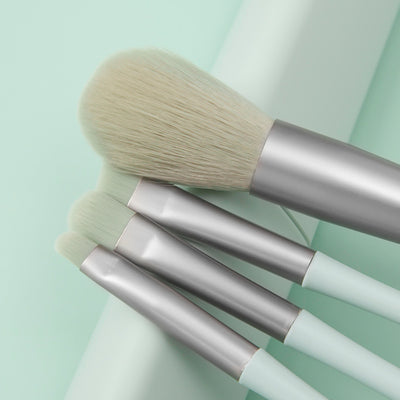 Set de 5 Brochas de Maquillaje Portátil Profesional - Image 3