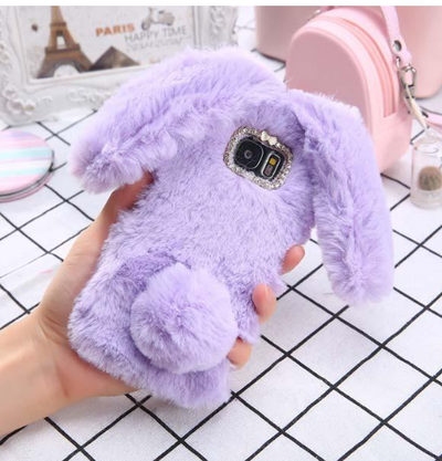 Funda de Teléfono con Pelaje de Conejo Suave - Diseño en Silicona - Image 5