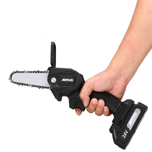 Sierra Eléctrica Recargable Compacta de Litio - Image 5