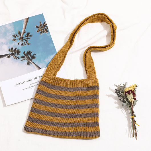 Bolsa Mensajera de Lana para Niña - Image 11