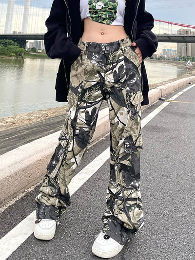Pantalón Cargo Vintage Camo de Pierna Ancha con Bolsillos - Image 9