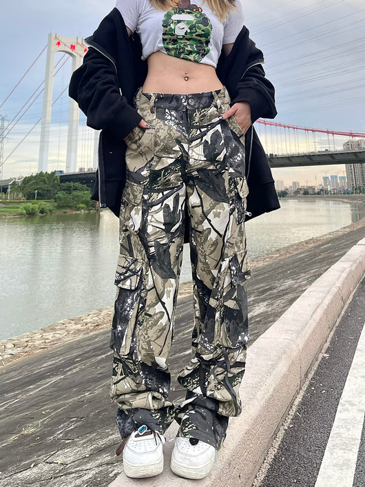 Pantalón Cargo Vintage Camo de Pierna Ancha con Bolsillos - Image 14