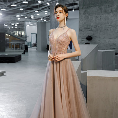 Vestido de Noche Elegante Alta Costura con Detalles Sofisticados - Image 3