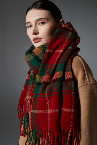 Bufanda Escocesa Roja y Verde - Estilo Europeo y Americano - Image 8