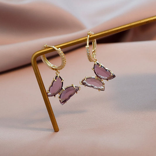Aretes, Anillo y Collar de Cristal Púrpura con Diseño de Mariposa