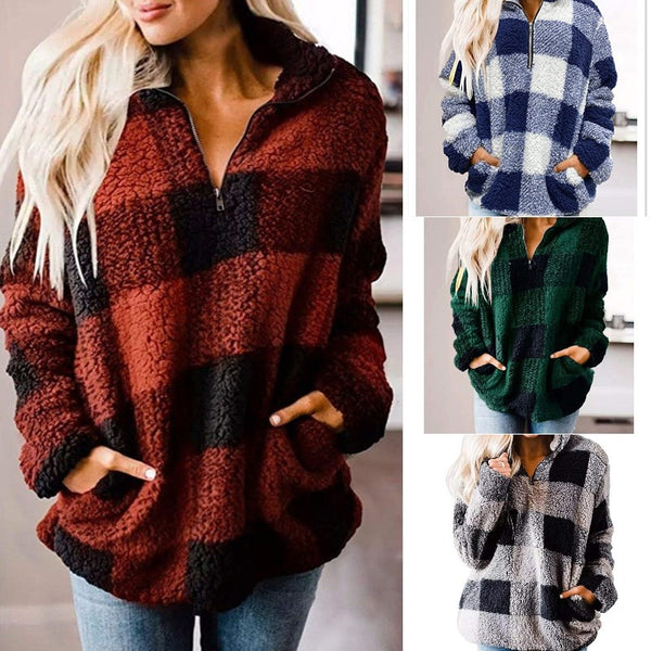 Abrigo Oversized de Cuadros con Cuello Alzado y Detalles en Contraste