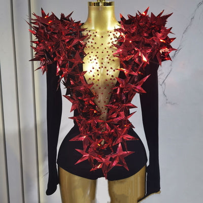 Jumpsuit Dorado con Hombreras Acolchadas y Estrella Tridimensional - Image 12