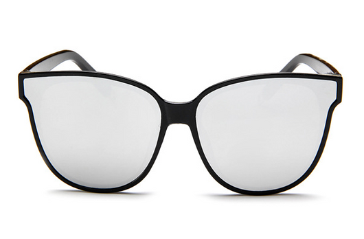 Black frame cat-eye sunglasses with vibrant pink mirrored lenses, suitable for women and fashion trends. - Image 4