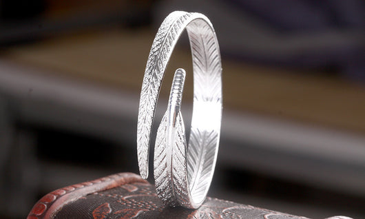Pulsera Ajustable Pluma de Ángel - Image 11