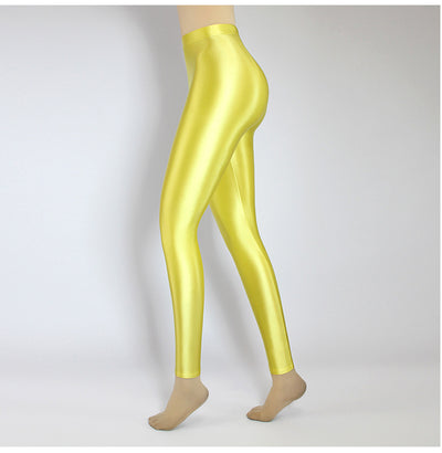 Leggins Deportivos Cortos Cintura Alta Elástica para Yoga y Ejercicio - Image 26