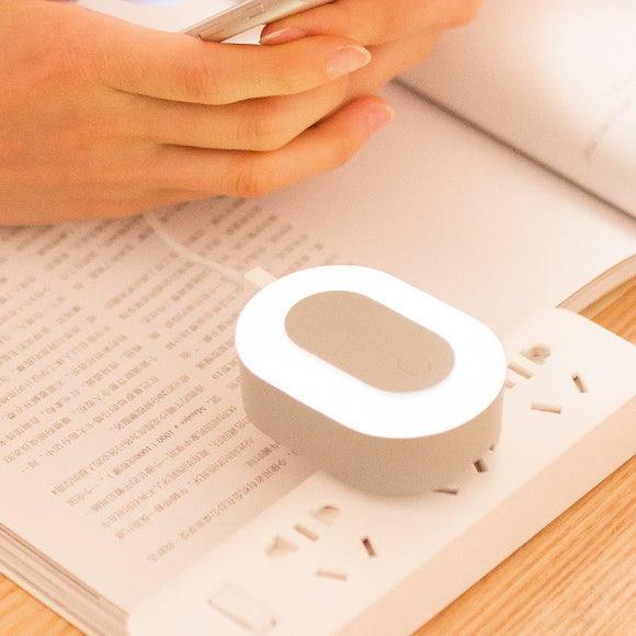 Cargador Inteligente Dual USB con Luz Nocturna LED