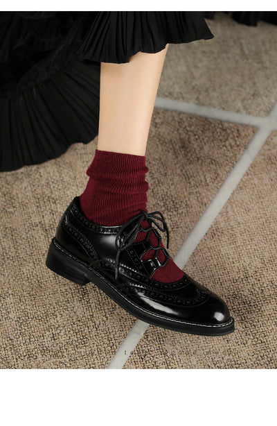 Mocasines Retro Franceses para Mujer con Cordones y Cuero Charolado Tallado - Image 4