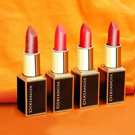 Labial Mate Aterciopelado con Fórmula Antidesecante