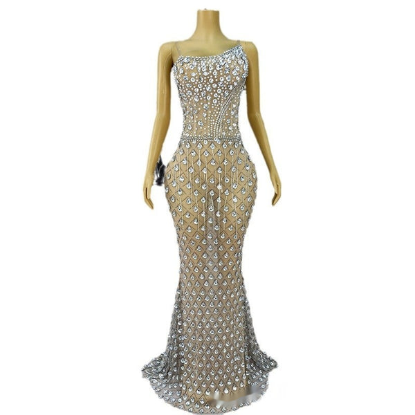 Vestido Asimétrico Diamante con Diseño Vanguardista