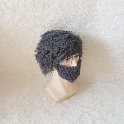 Gorro Tejido Divertido con Barba y Peluca Integrada - Image 3