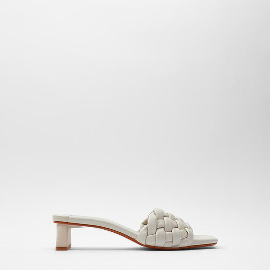 Sandalias Tejidas de Tacón Alto - Image 9