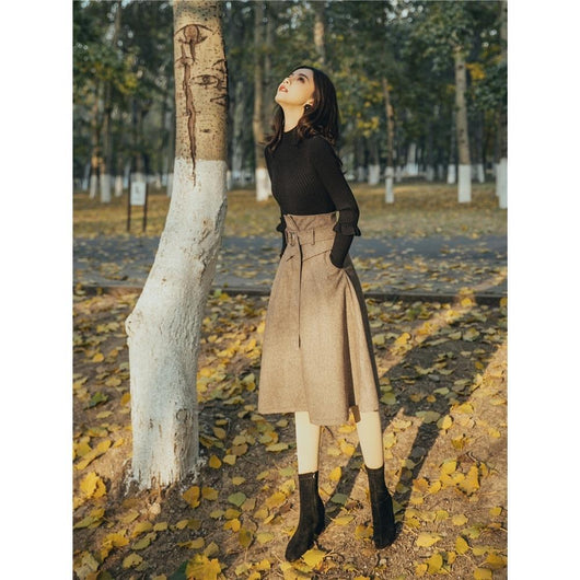 Conjunto Retro de Falda y Suéter de Lana para Mujer - Image 5