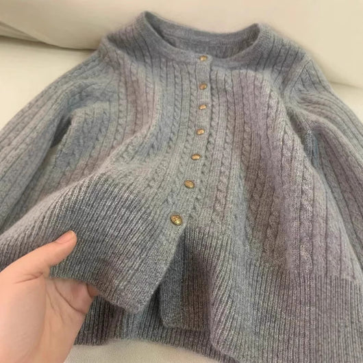 Cardigan de Lana Tejido Gris con Botones Dorados - Image 2