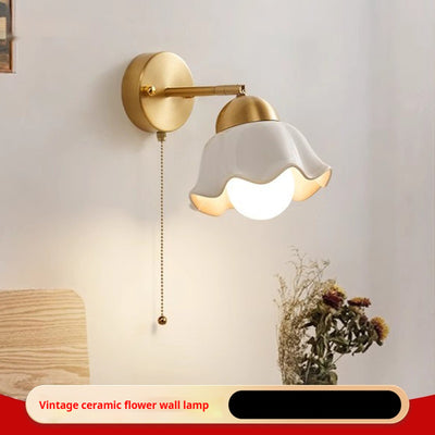 Lámpara de Pared Cerámica Retro Floral para Dormitorio y Pasillos
